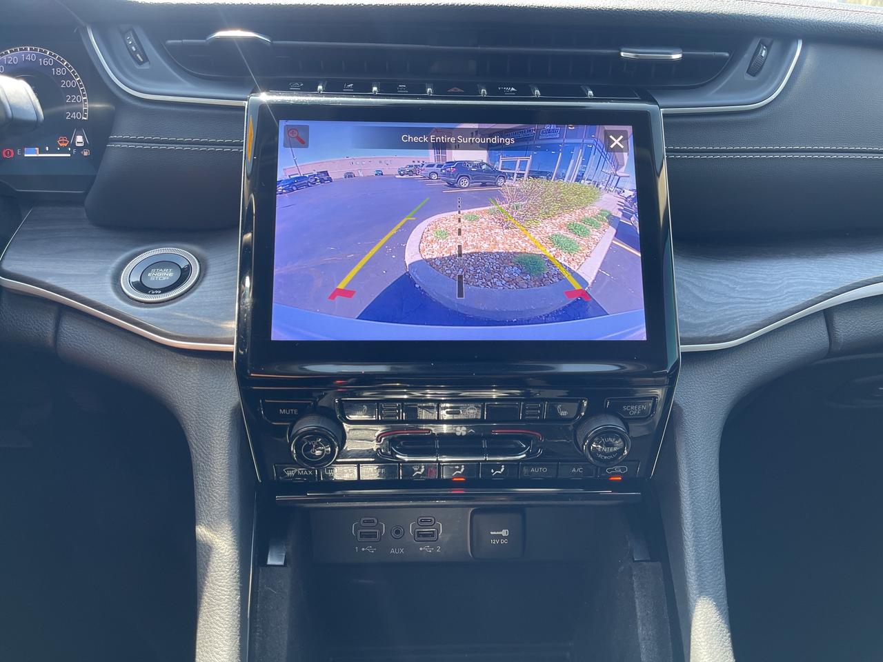 2022 Jeep Grand Cherokee NAV / HEATED SEATS / REMOTE START Photo