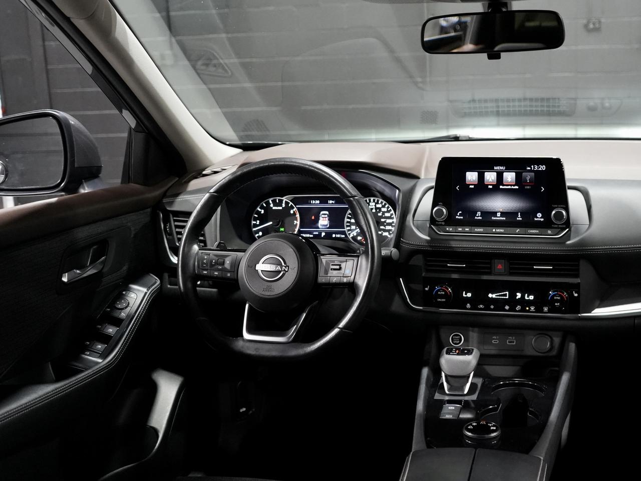 2023 Nissan NissanRogue SV Moonroof Photo