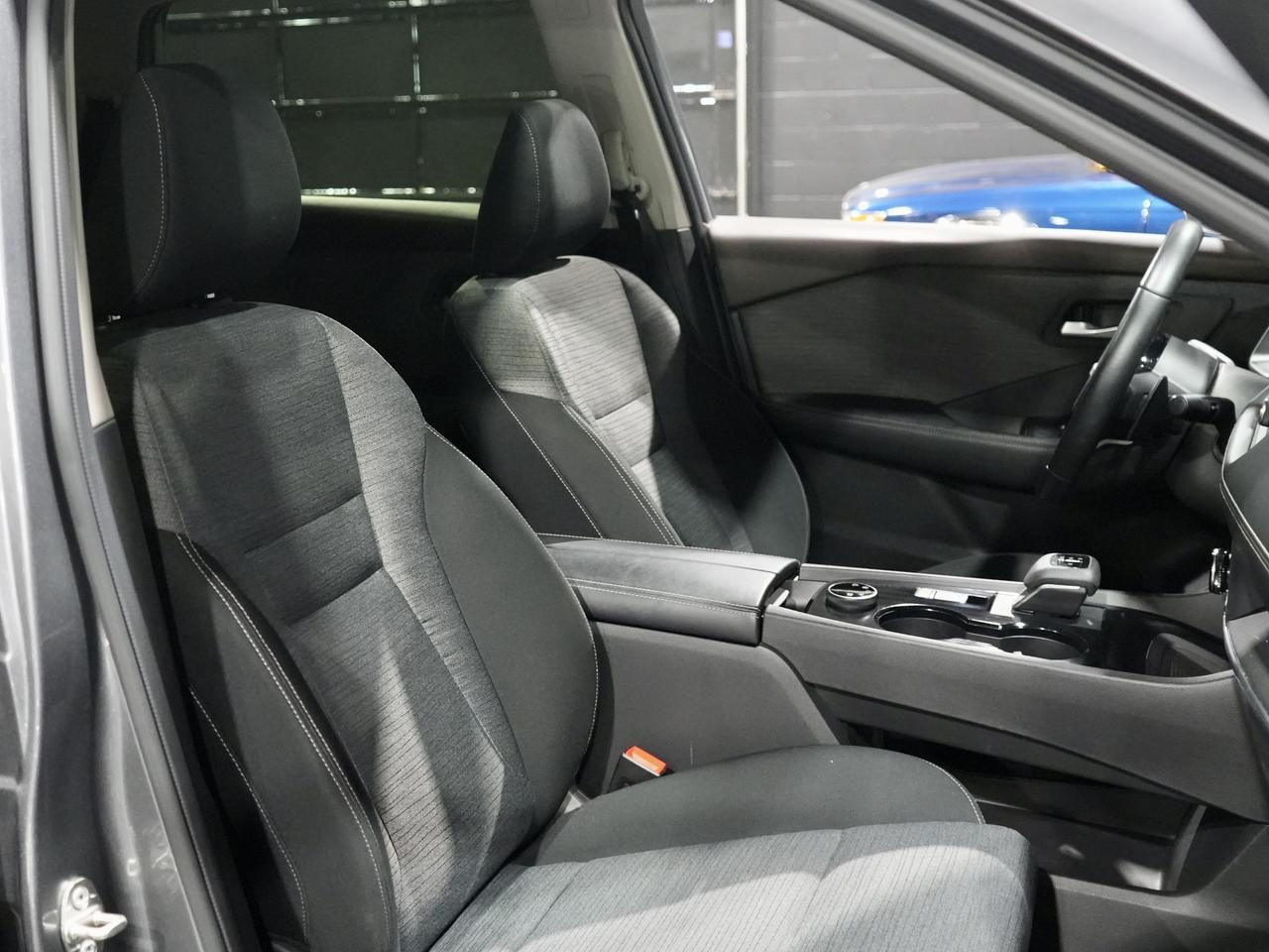 2023 Nissan NissanRogue SV Moonroof Photo