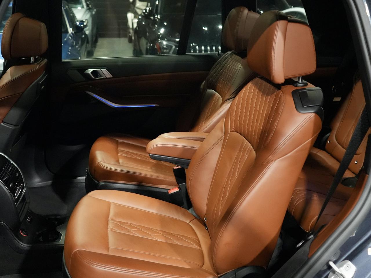 2021 BMW X7 BMW M50i Photo