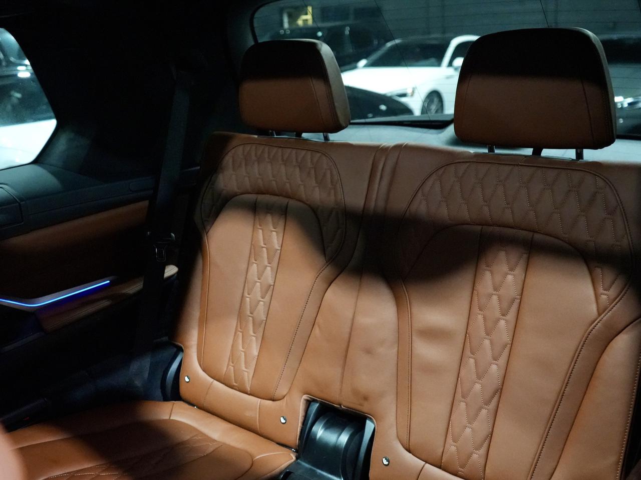 2021 BMW X7 BMW M50i Photo