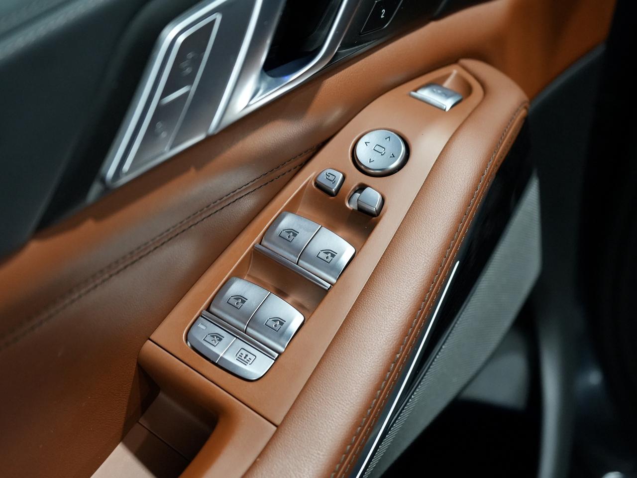 2021 BMW X7 BMW M50i Photo