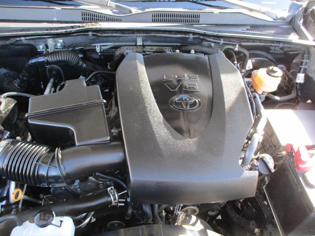 2018 Toyota Tacoma TRD SPORT 4X4 - Photo #22