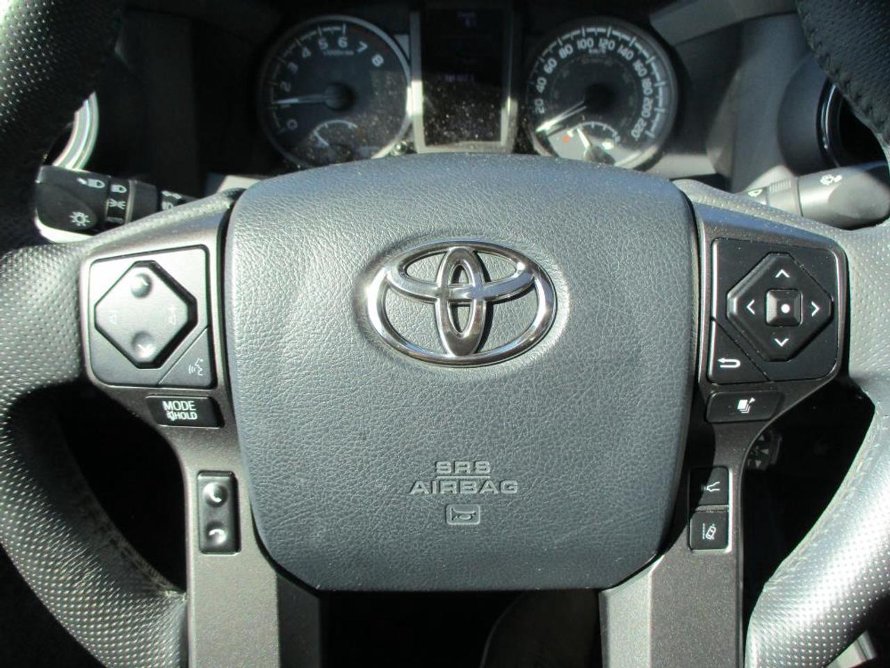 2018 Toyota Tacoma TRD SPORT 4X4 Photo