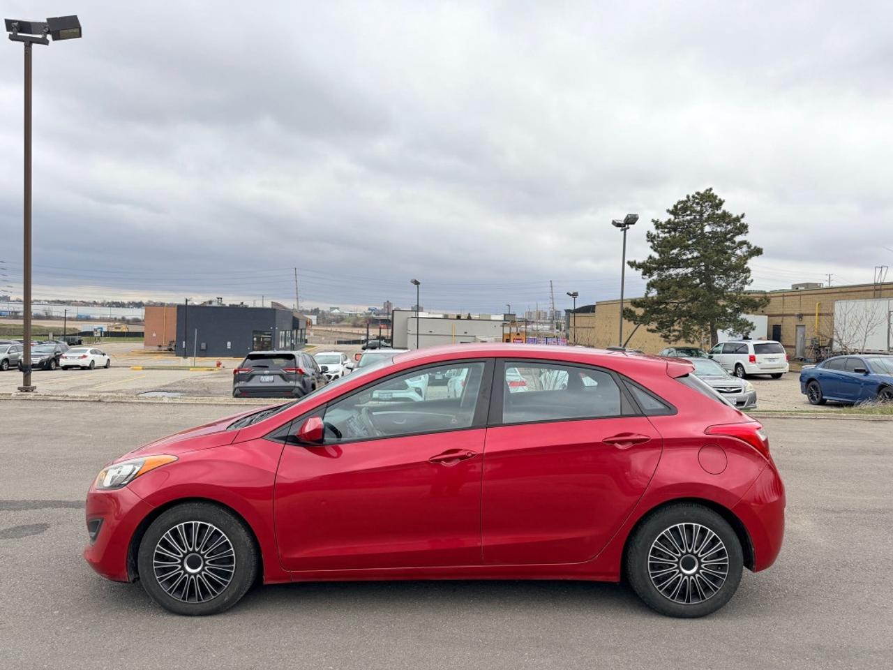 2014 Hyundai Elantra GT 5dr Hatchback Automatic GL Photo