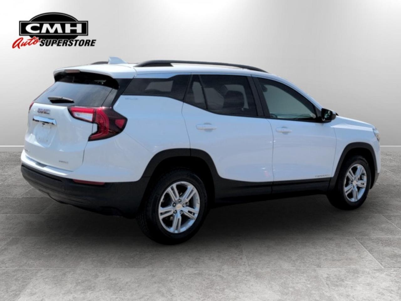 2022 GMC Terrain SLE  **CLEAN CARFAX** Photo