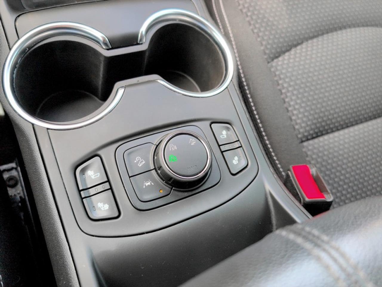 2022 GMC Terrain SLE  **CLEAN CARFAX** Photo