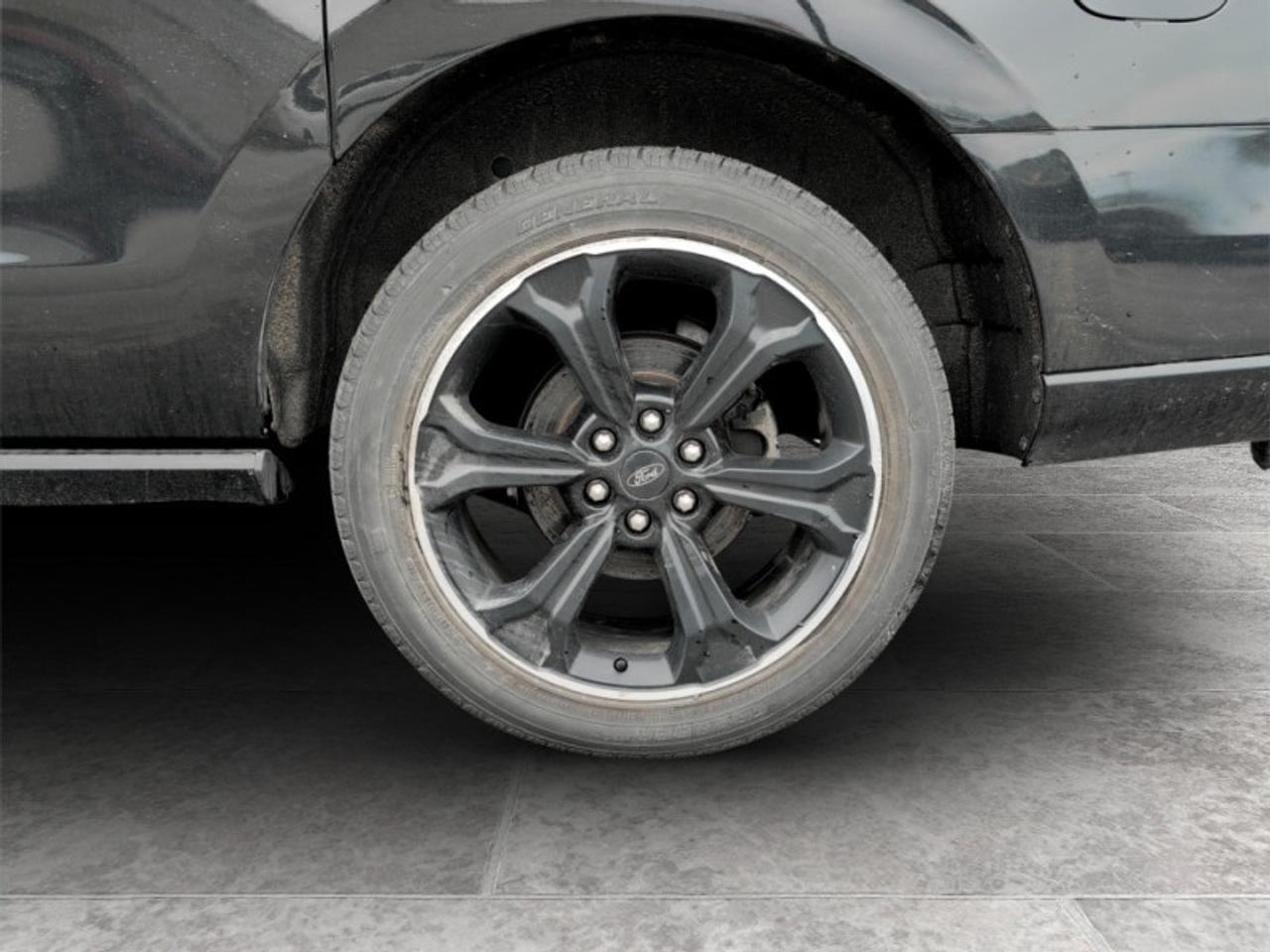 2022 Ford Expedition Limited Stealth Edition  *CLEAN CF* Photo