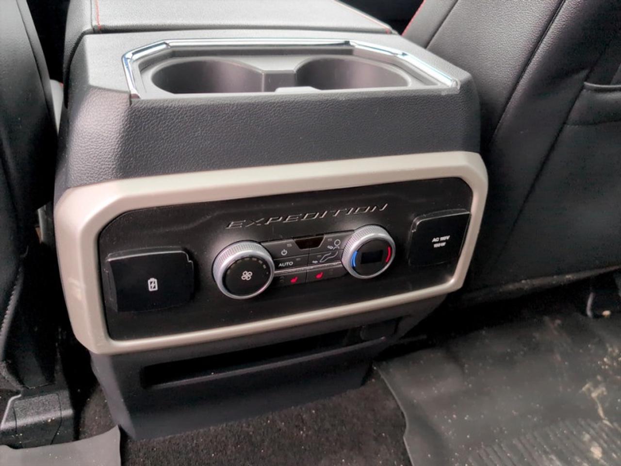 2022 Ford Expedition Limited Stealth Edition  *CLEAN CF* Photo