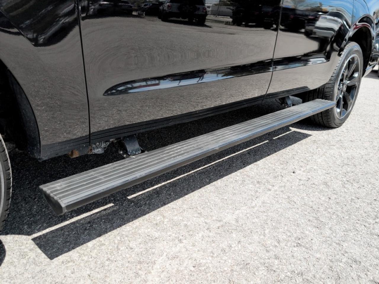 2022 Ford Expedition Limited Stealth Edition  *CLEAN CF* Photo