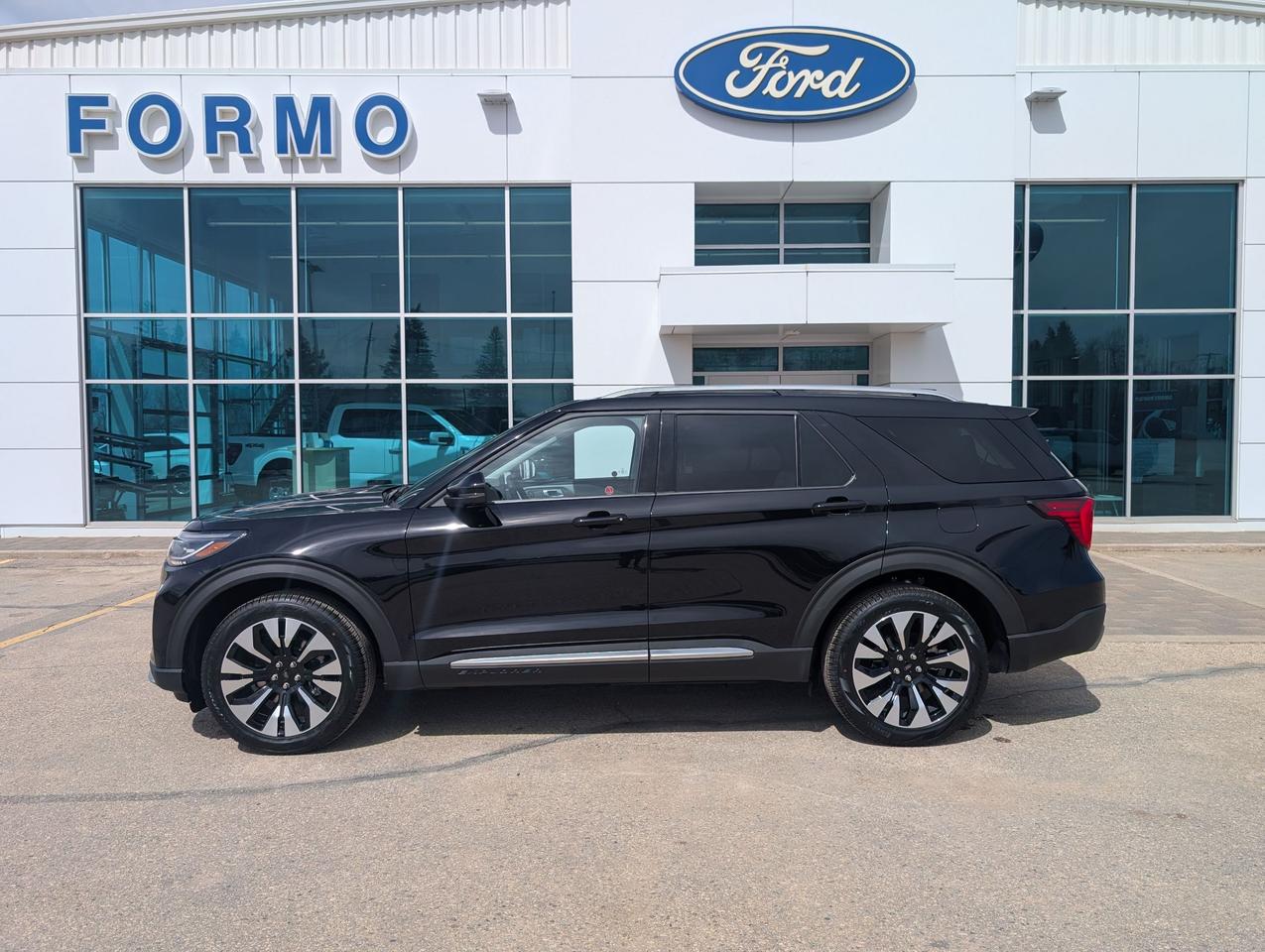 2026 Ford Explorer Platinum Photo0