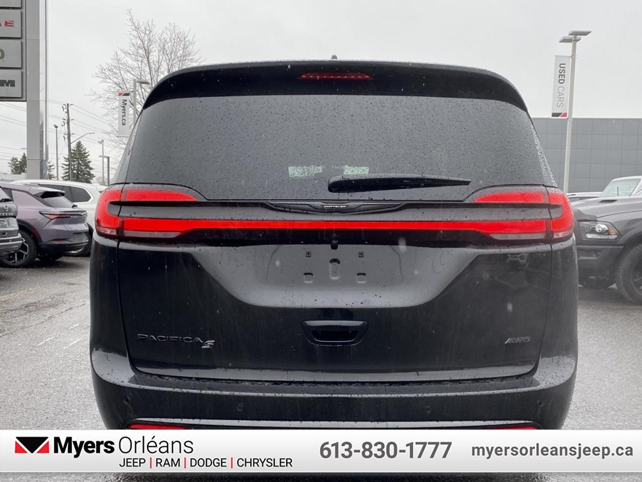 2026 Chrysler Pacifica Select AWD  - Sunroof - $180.63 /Wk Photo