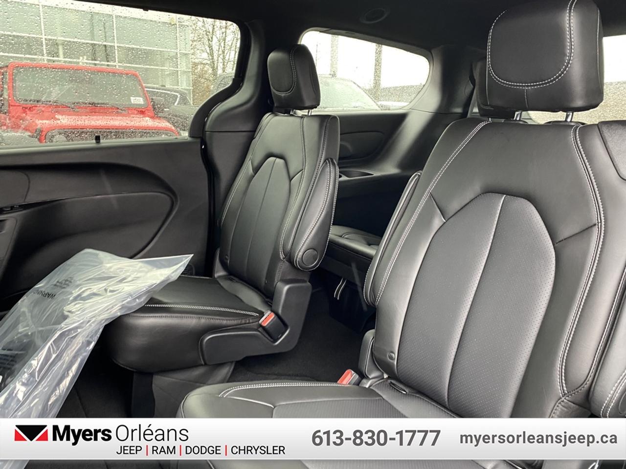 2026 Chrysler Pacifica Select AWD  - Sunroof - $180.63 /Wk Photo