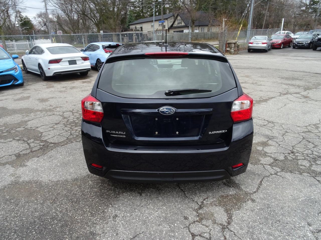 2014 Subaru Impreza 2.0i Photo