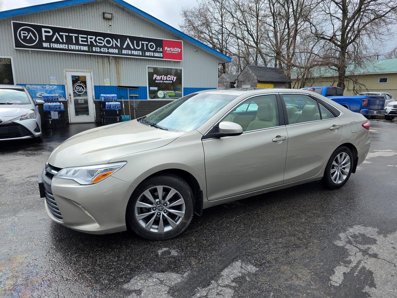 2017 Toyota Camry XLE V6 - Photo #1