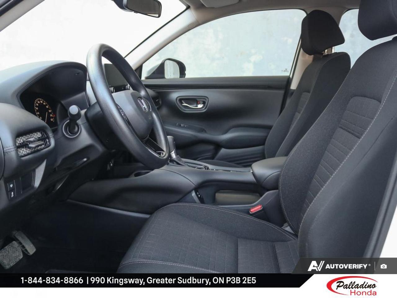 2024 Honda HR-V LX-B Photo
