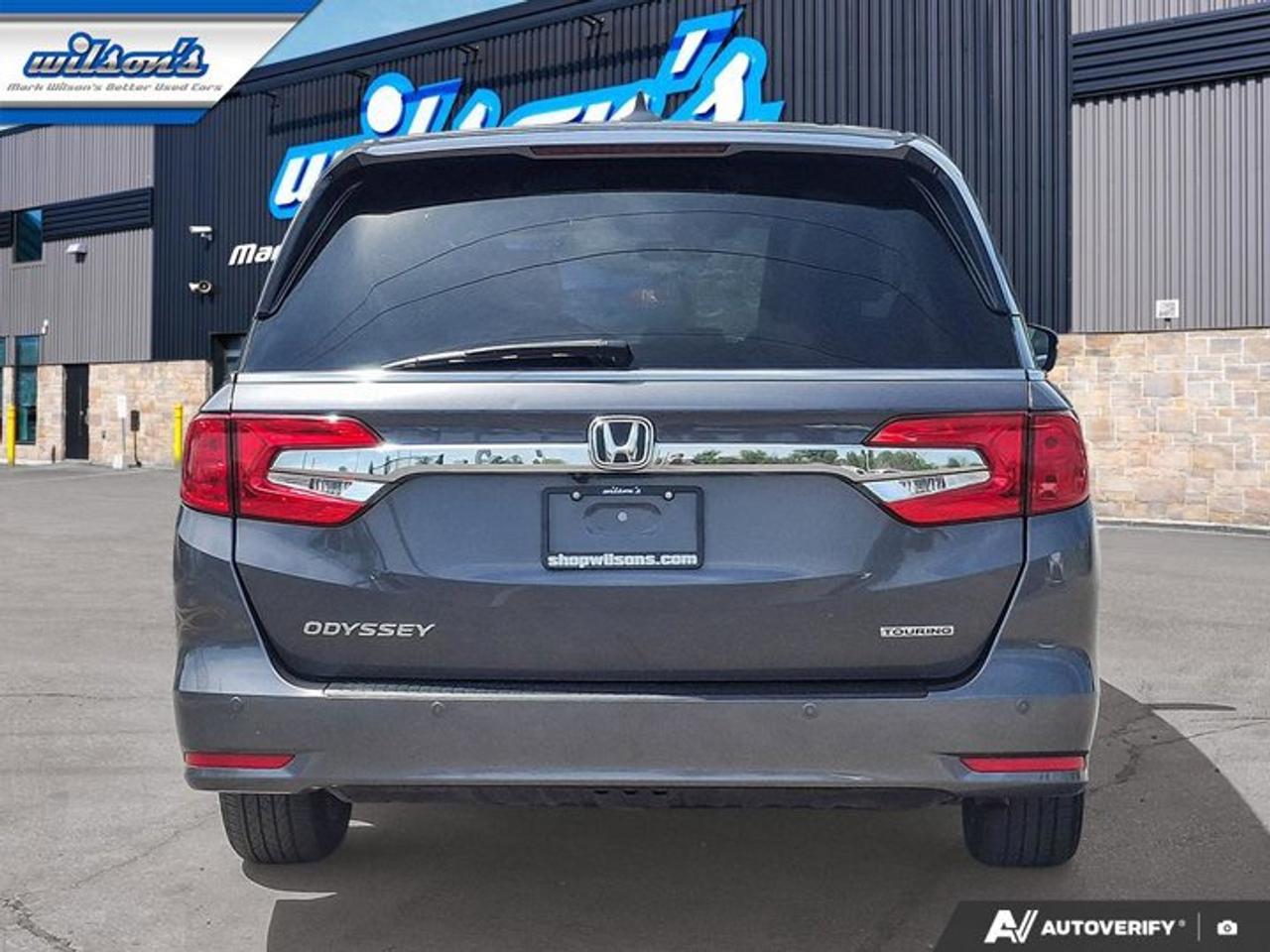 2020 Honda Odyssey Touring | DVD| Leather| Sunroof | Power Sliding Doors | Adaptive Cruise | Heated Seats | and More ! Photo