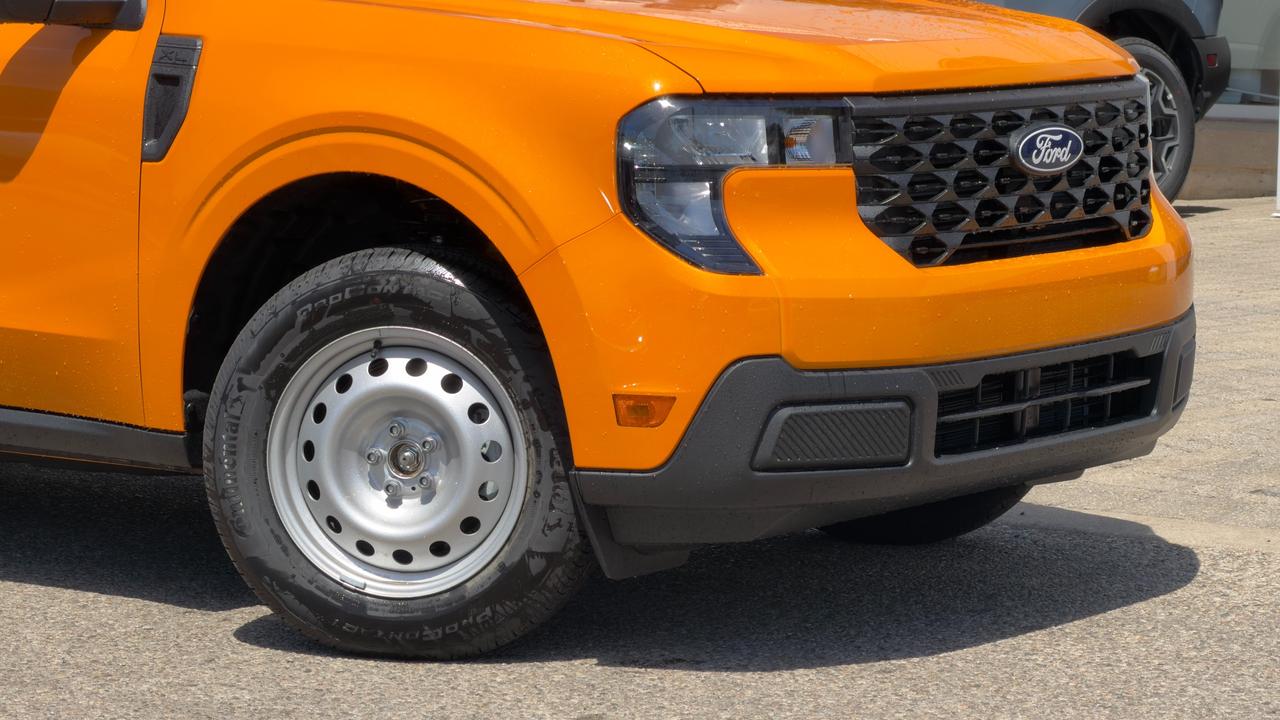 2026 Ford Maverick XL Photo