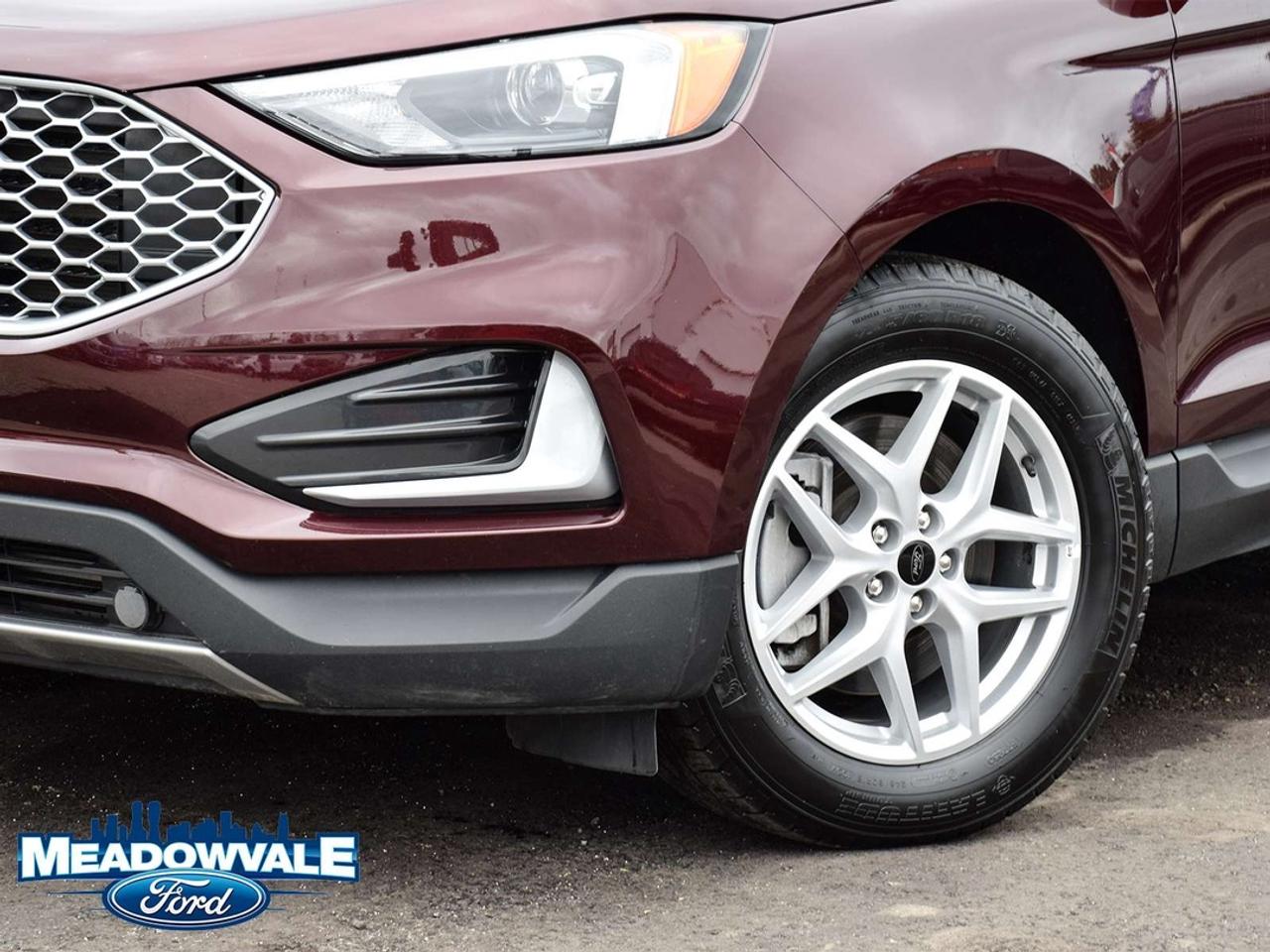 2023 Ford Edge SEL Photo