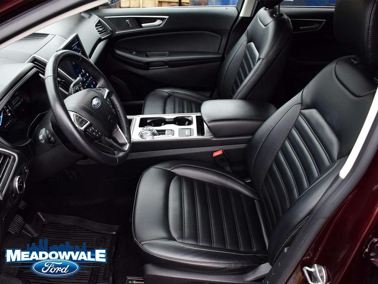2023 Ford Edge SEL Photo