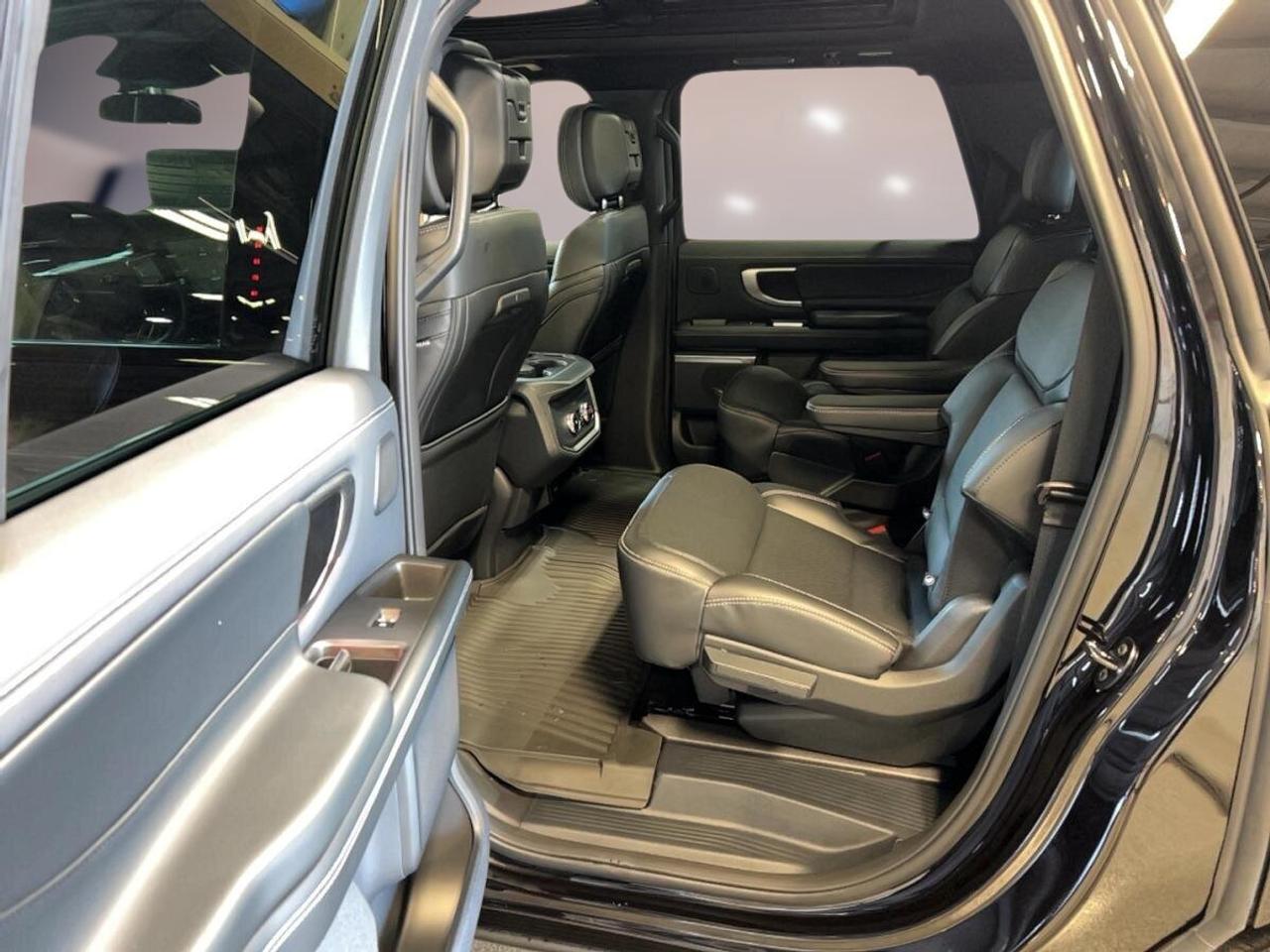 13923810