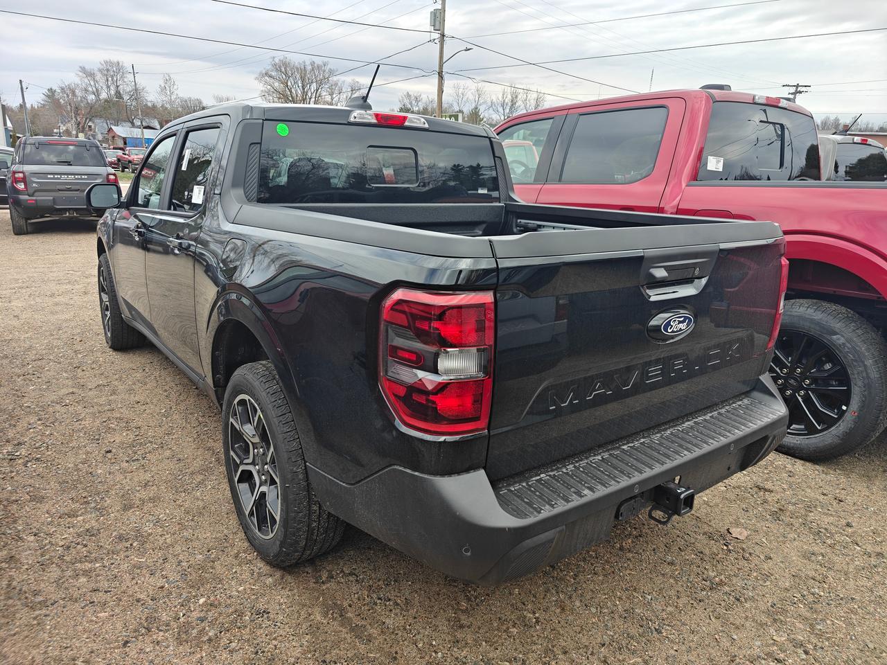 2026 Ford Maverick SUPERCREW LARIAT Photo
