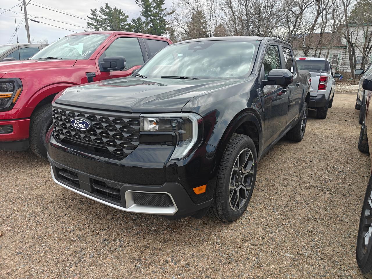 2026 Ford Maverick SUPERCREW LARIAT Photo0