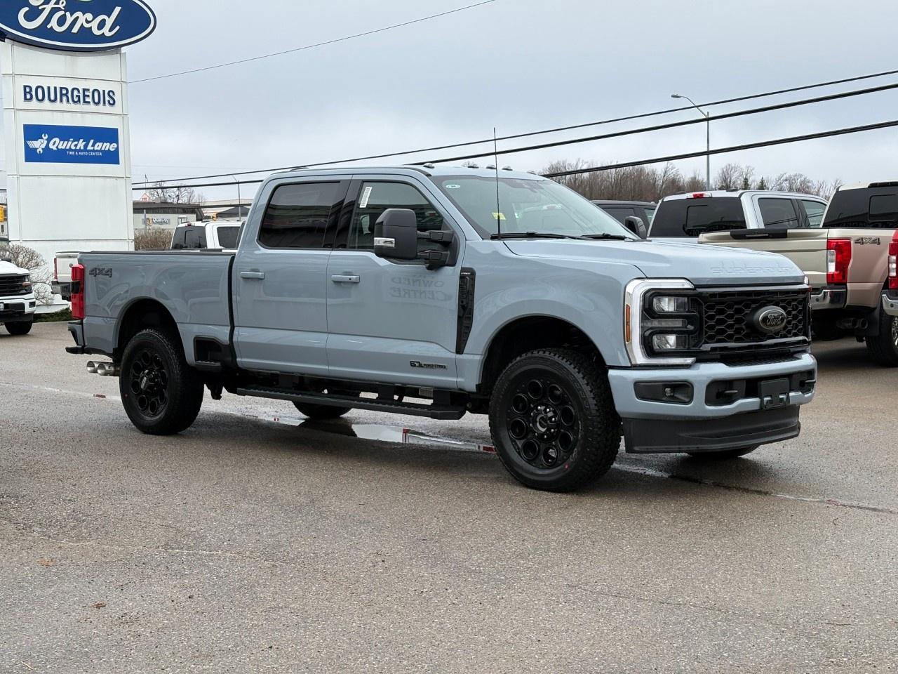 2026 Ford F-250 Super Duty SRW LARIAT 4WD CREW CAB 6.75' BOX Photo4