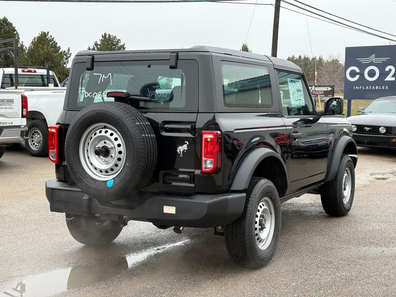 2026 Ford Bronco Base 2 Door 4x4 Photo