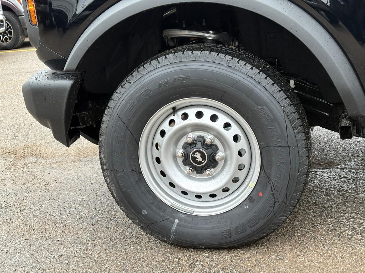 2026 Ford Bronco Base 2 Door 4x4 Photo