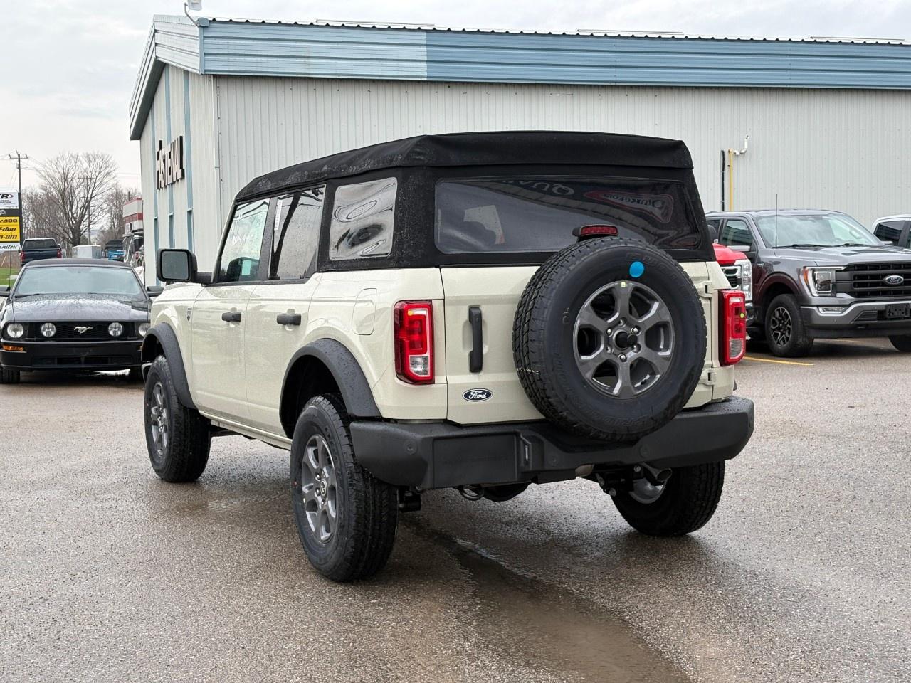 2026 Ford Bronco Big Bend 4 Door 4x4 Photo