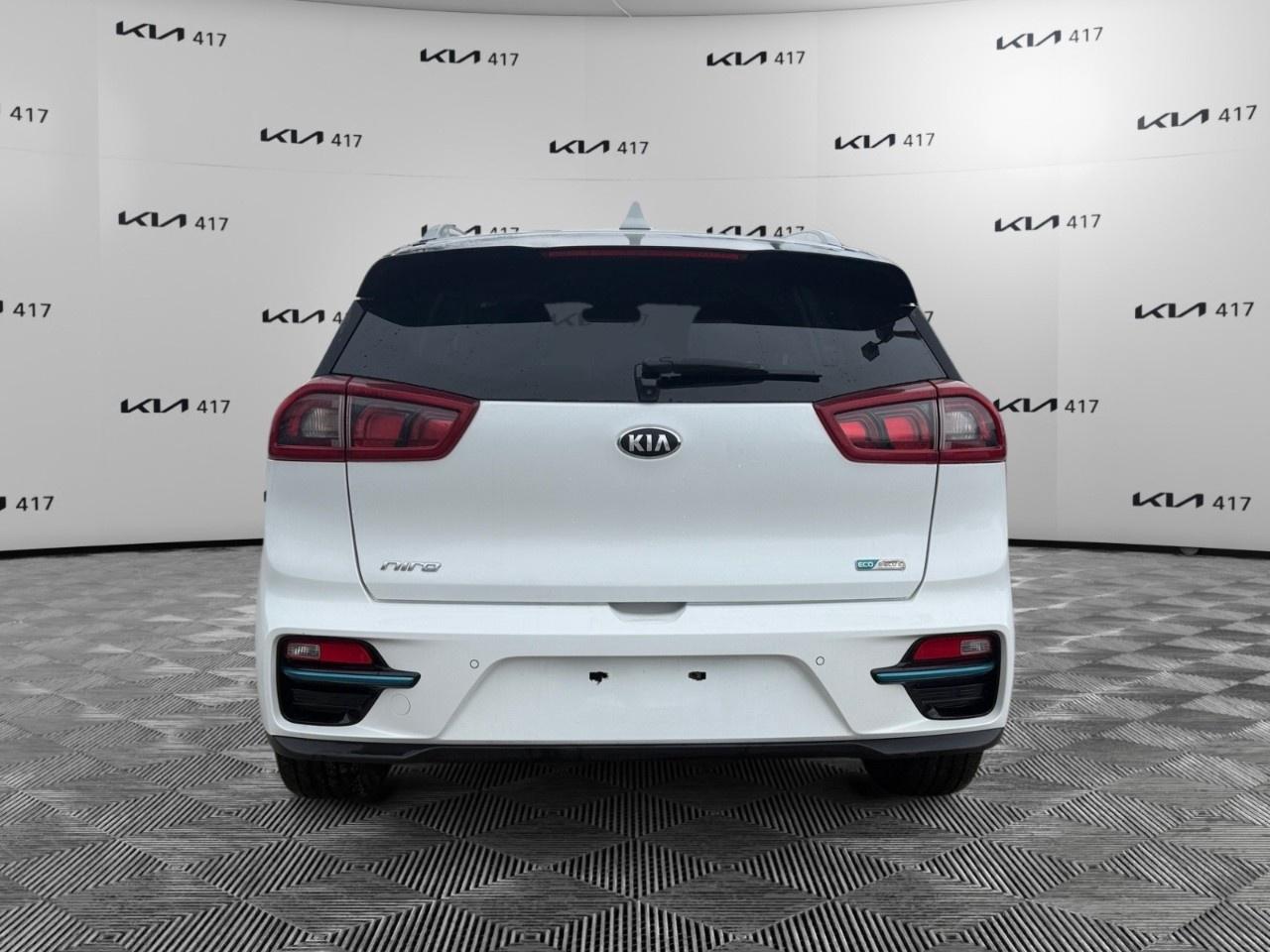 2019 Kia NIRO EV SX Touring FWD Photo3