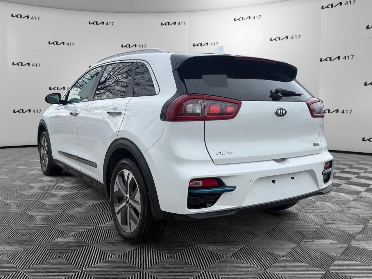 2019 Kia NIRO EV SX Touring FWD Photo2