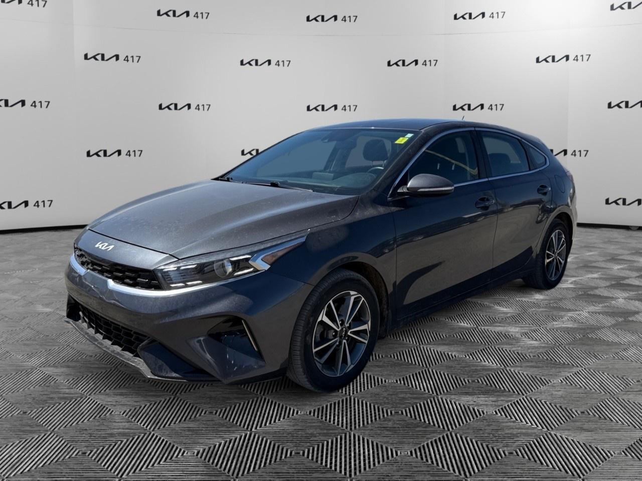 2023 Kia Forte5 EX IVT Photo