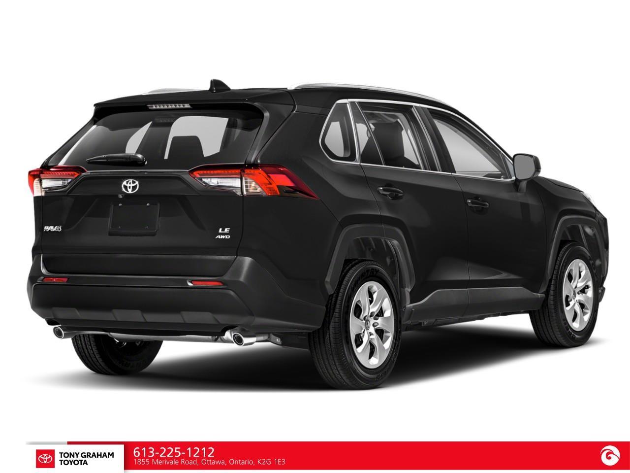 2021 Toyota RAV4 LE Photo