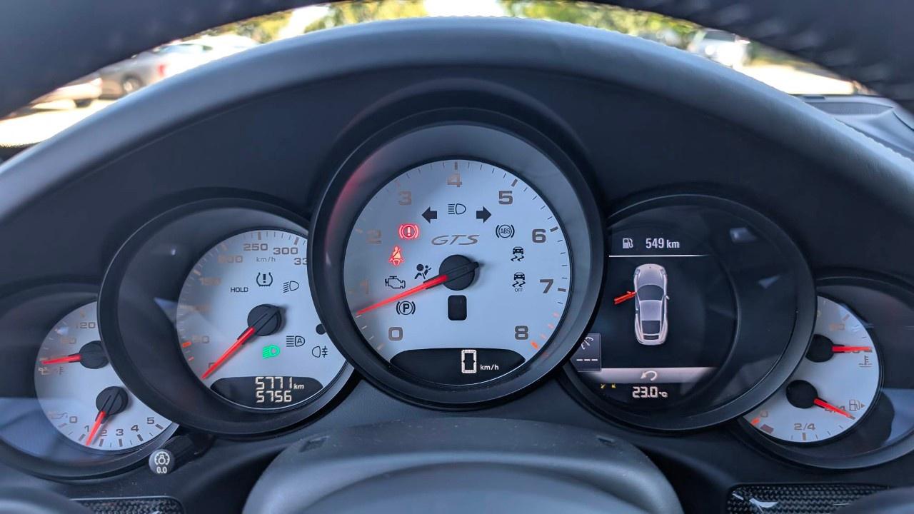 13924098