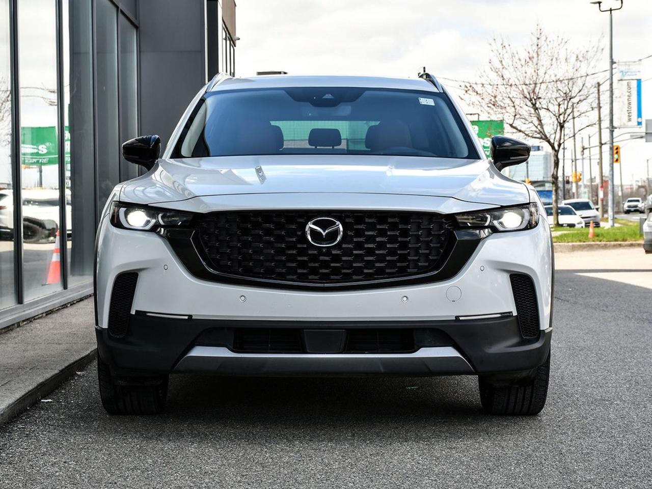 2024 Mazda CX-50  Photo