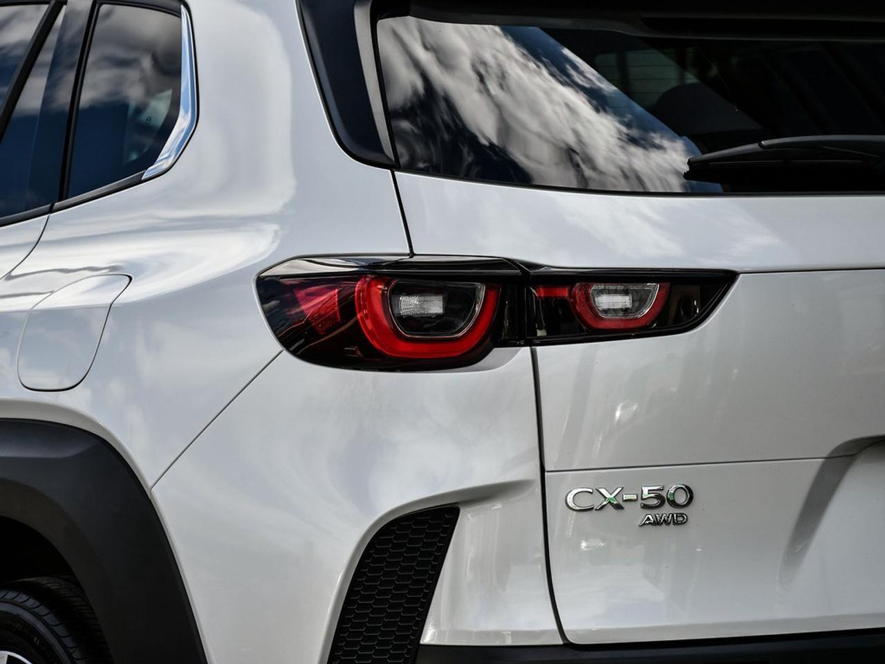 2024 Mazda CX-50  Photo