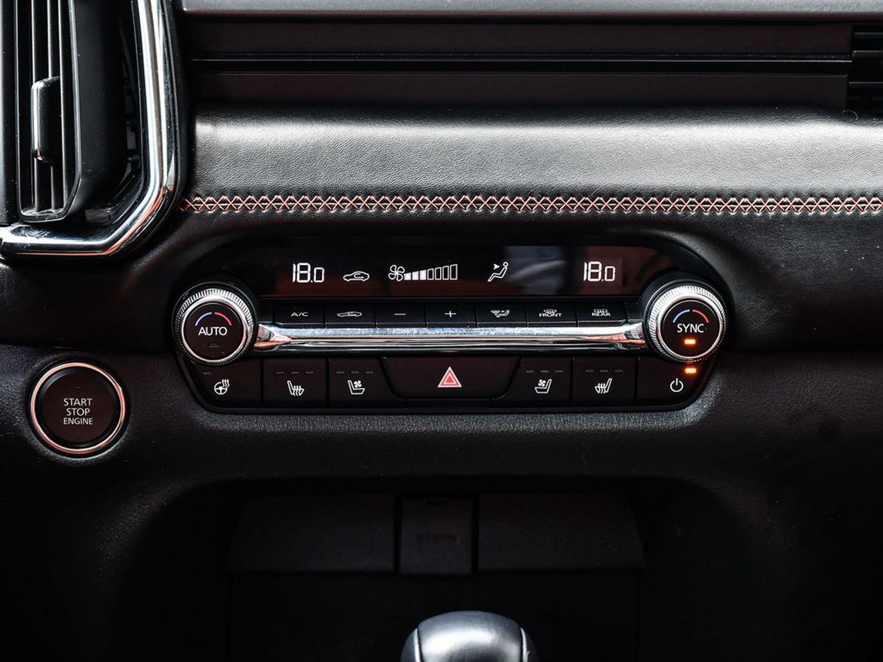 2024 Mazda CX-50  Photo