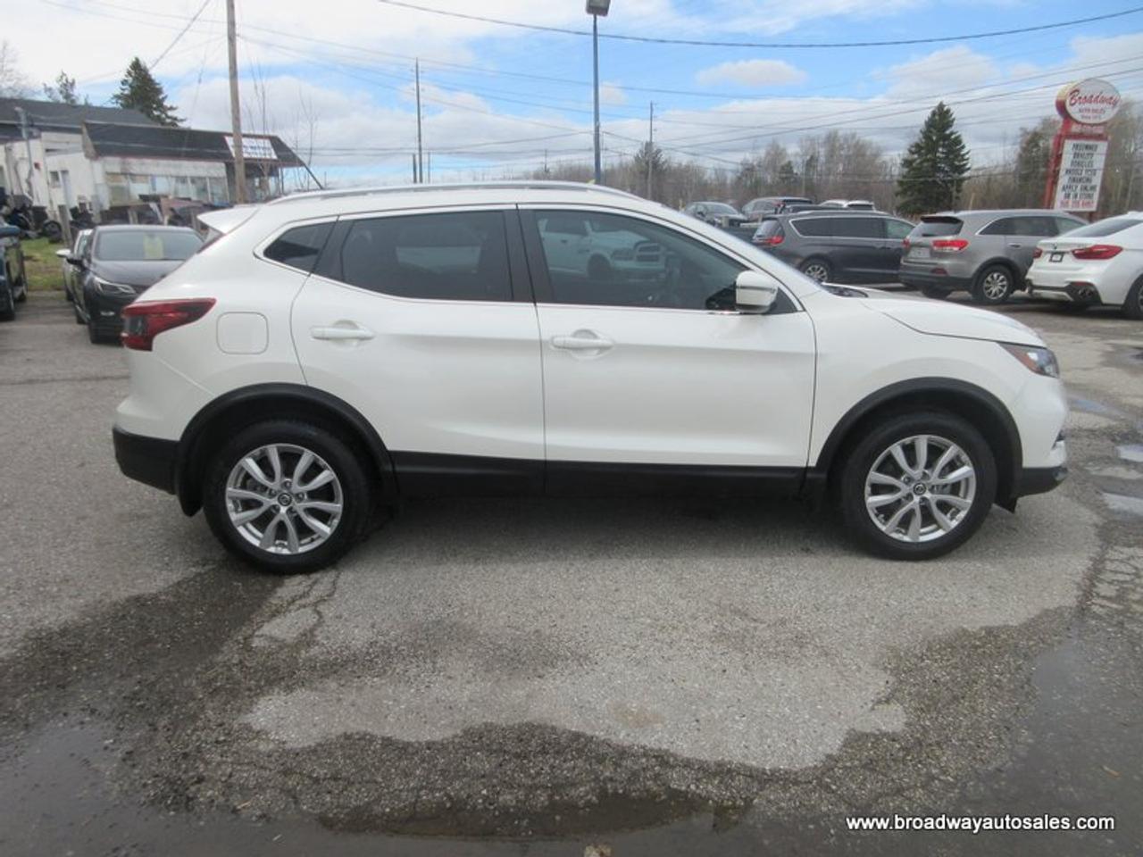 2023 Nissan Qashqai ALL-WHEEL DRIVE SV-VERSION 5 PASSENGER 2.0L - DOHC.. ECO & SPORT MODE.. HEATED SEATS & WHEEL.. BACK-UP CAMERA.. POWER SUNROOF.. Photo