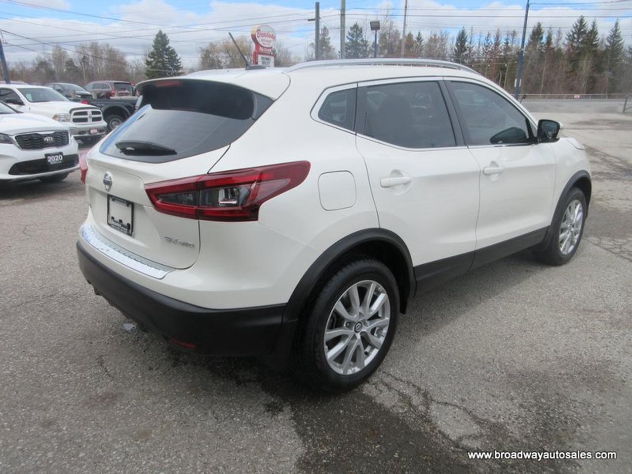 2023 Nissan Qashqai ALL-WHEEL DRIVE SV-VERSION 5 PASSENGER 2.0L - DOHC.. ECO & SPORT MODE.. HEATED SEATS & WHEEL.. BACK-UP CAMERA.. POWER SUNROOF.. Photo