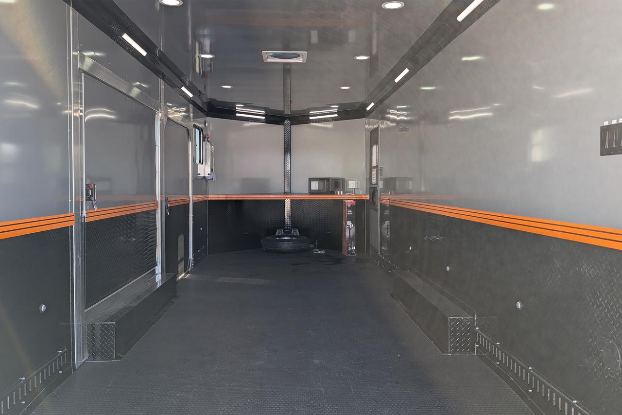 2025 Canadian Trailer Company 8.5X22 V-Nose Cargo Trailer Aluminum Car Hauler Photo4