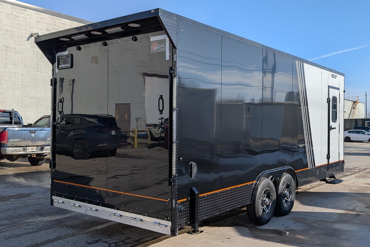 2025 Canadian Trailer Company 8.5X22 V-Nose Cargo Trailer Aluminum Car Hauler Photo22