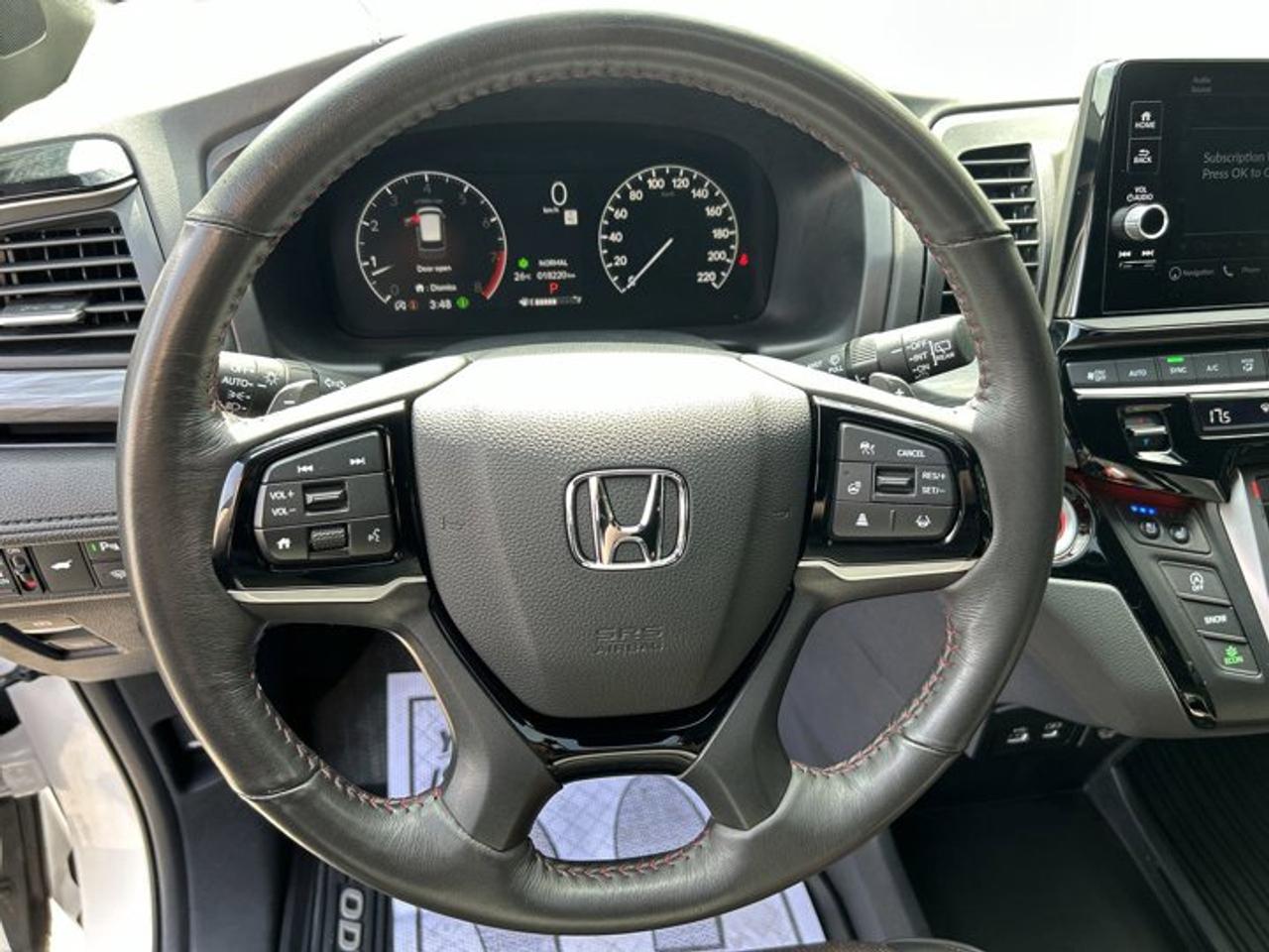 2025 Honda Odyssey Black Edition FWD | Leather Seats | Ventilated Front Seats Photo