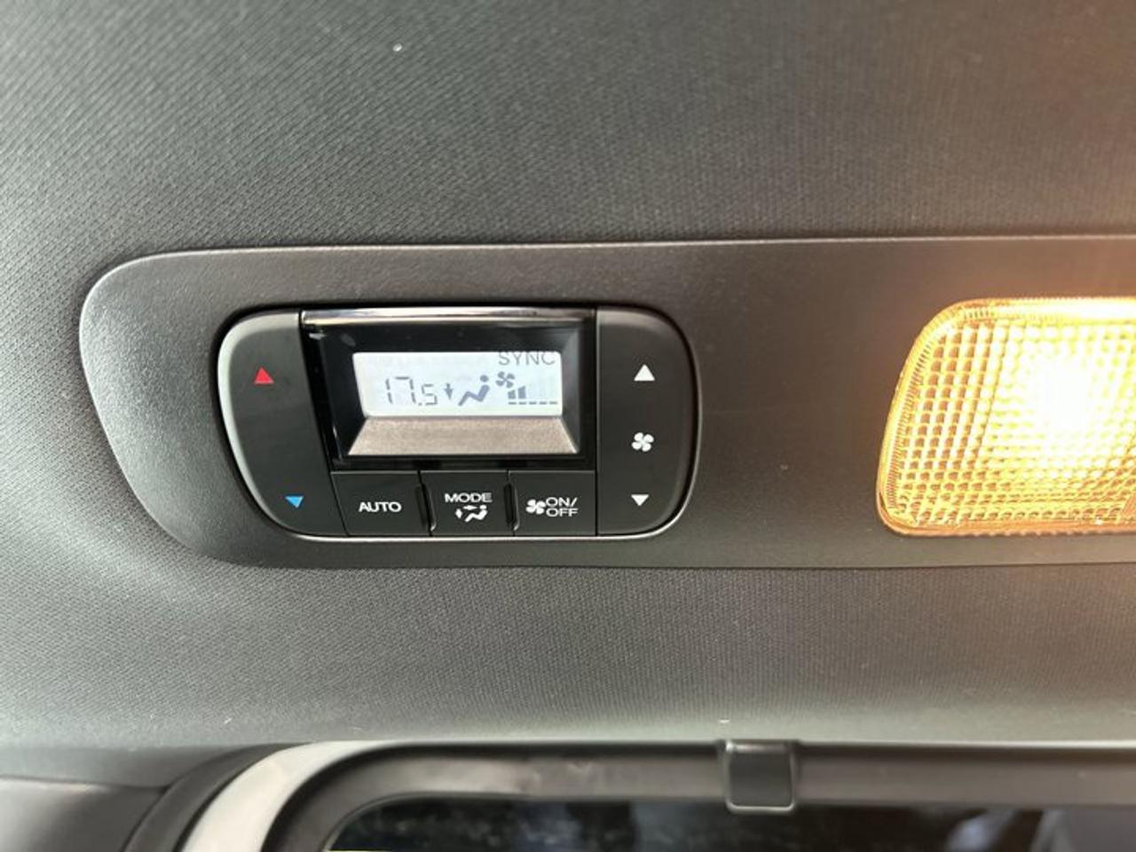 2025 Honda Odyssey Black Edition FWD | Leather Seats | Ventilated Front Seats Photo