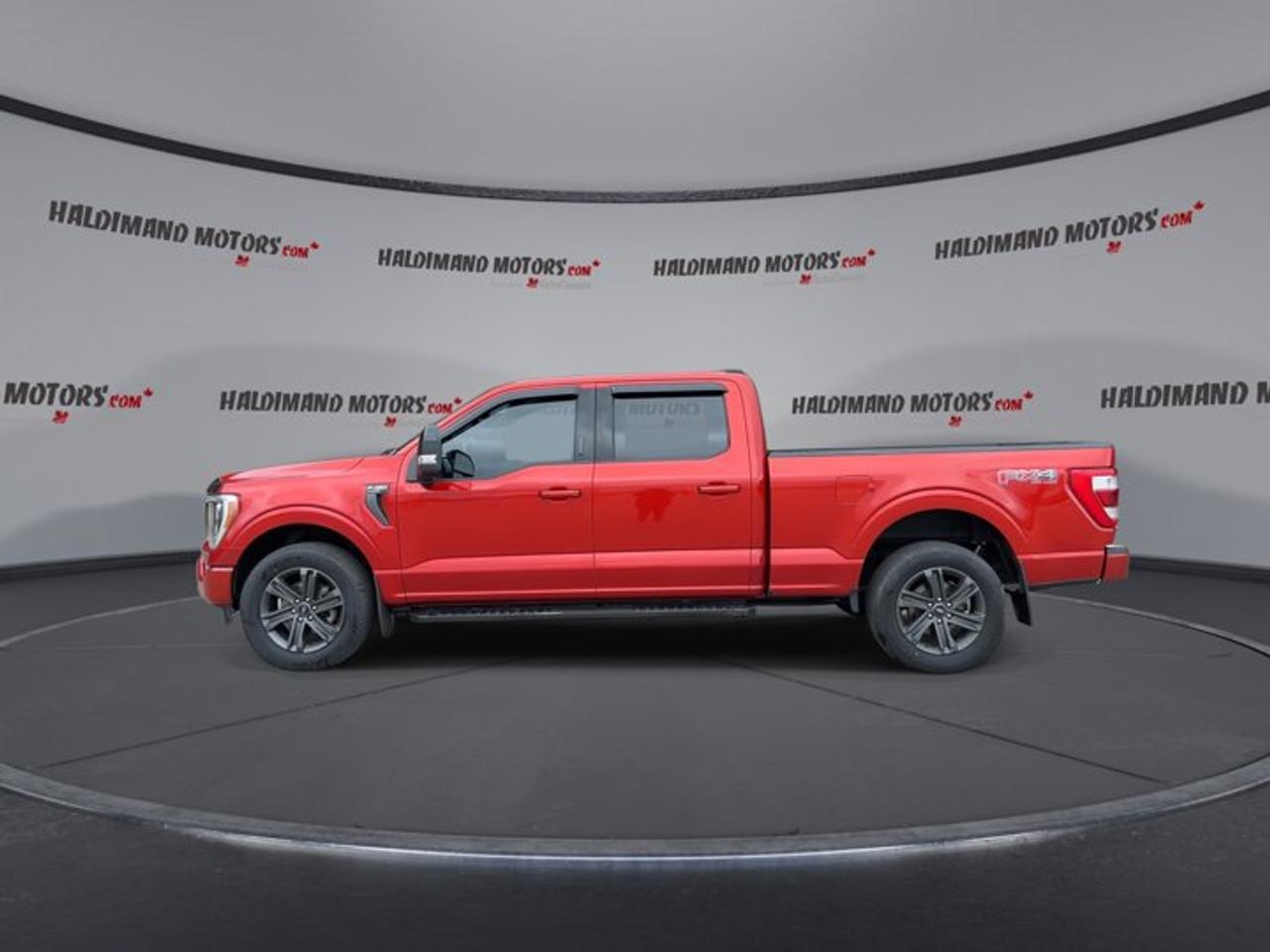 2023 Ford F-150 LARIAT SuperCrew 6.5' Box 4WD | Ventilated Front Seats Photo