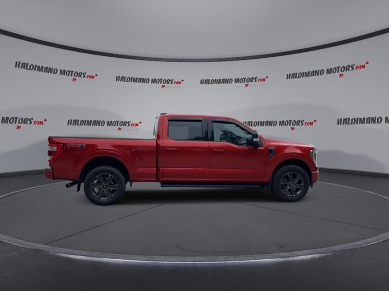 2023 Ford F-150 LARIAT SuperCrew 6.5' Box 4WD | Ventilated Front Seats Photo