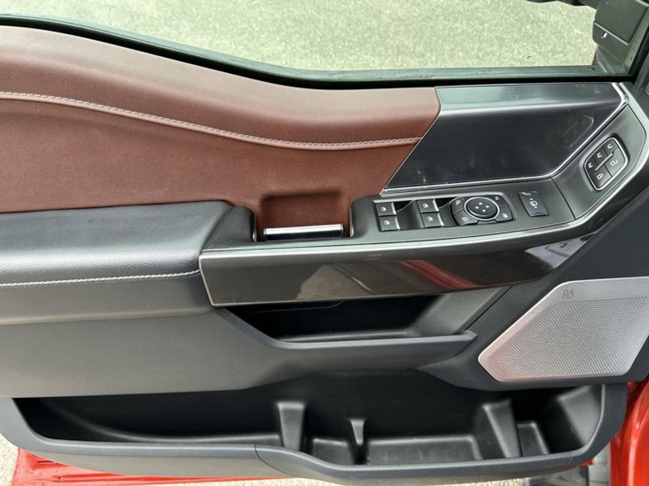 2023 Ford F-150 LARIAT SuperCrew 6.5' Box 4WD | Ventilated Front Seats Photo