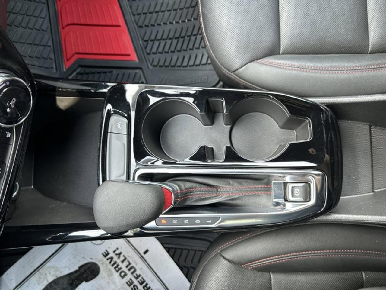 2025 Chevrolet Trax RS 2WD | Heated Steering Wheel | Leather Seats Photo