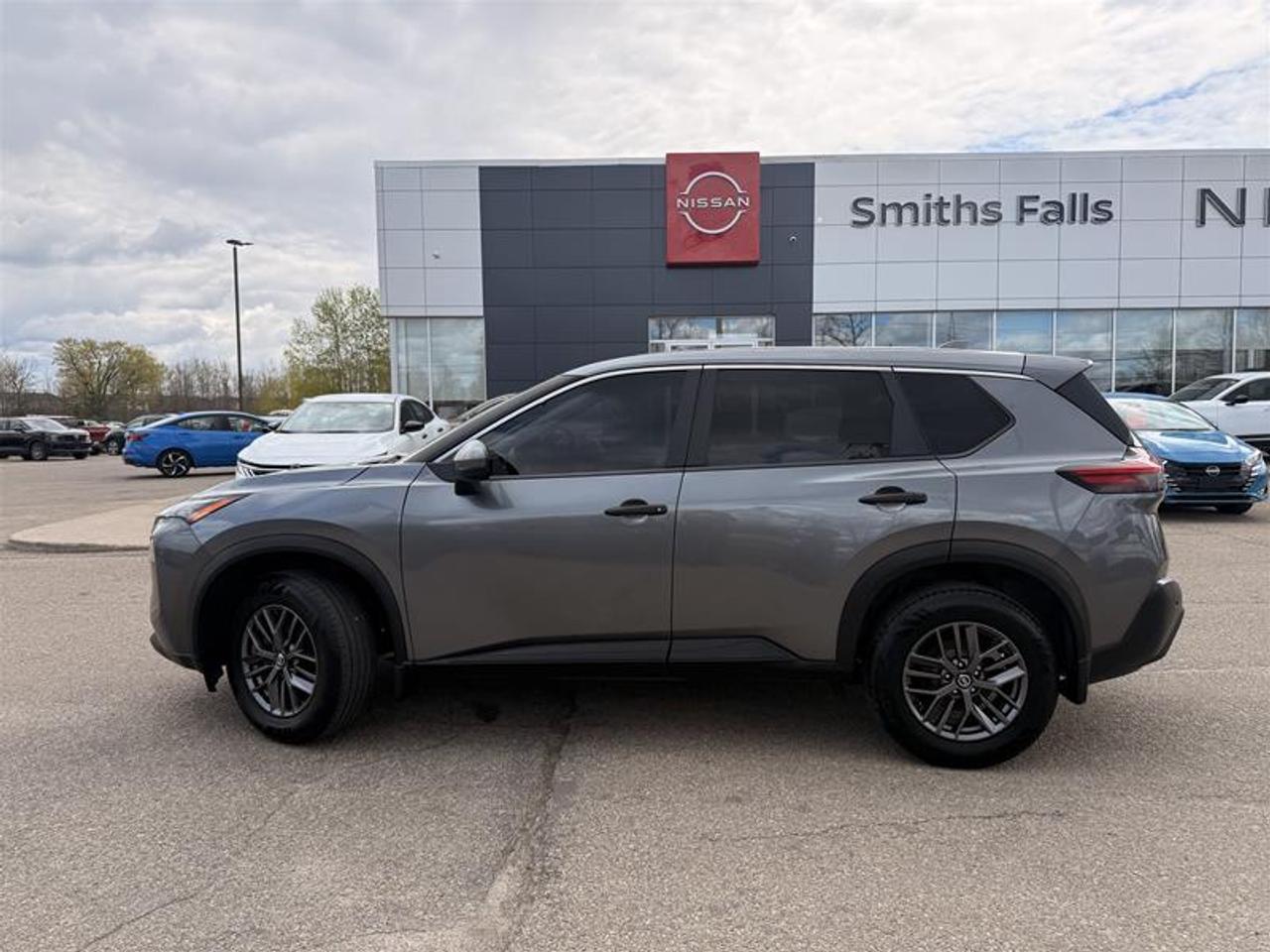 2021 Nissan Rogue S AWD CVT Photo
